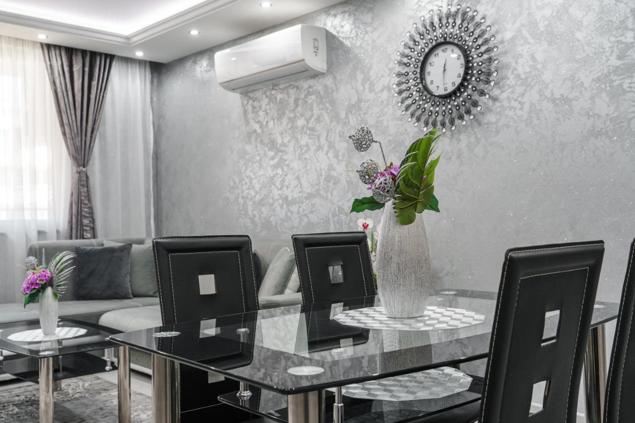 City Apartments - A Brand New Luxury & Comfy. Asenovgrad ภายนอก รูปภาพ