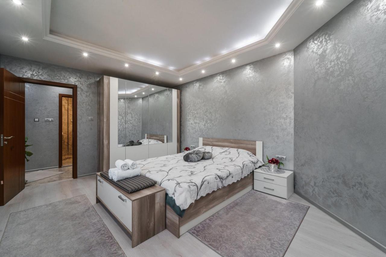 City Apartments - A Brand New Luxury & Comfy. Asenovgrad ภายนอก รูปภาพ
