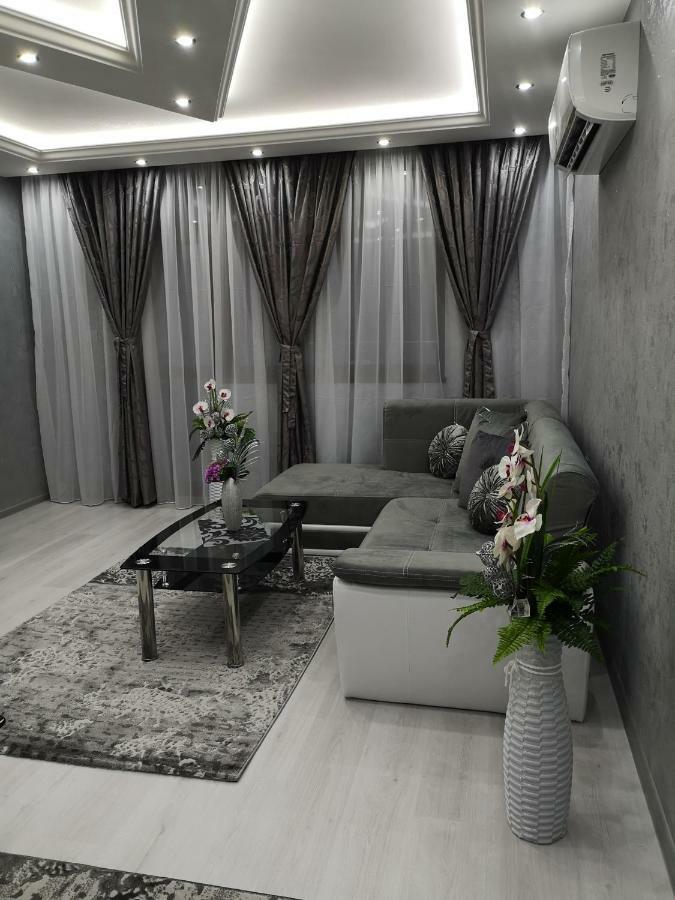 City Apartments - A Brand New Luxury & Comfy. Asenovgrad ภายนอก รูปภาพ